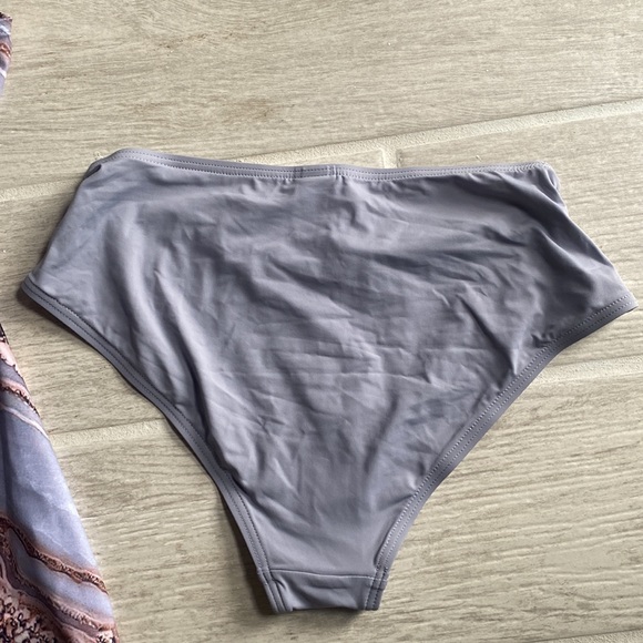 Bathing suit dress with bottoms. Great design. Very comfortable. Size S - Picture 8 of 10